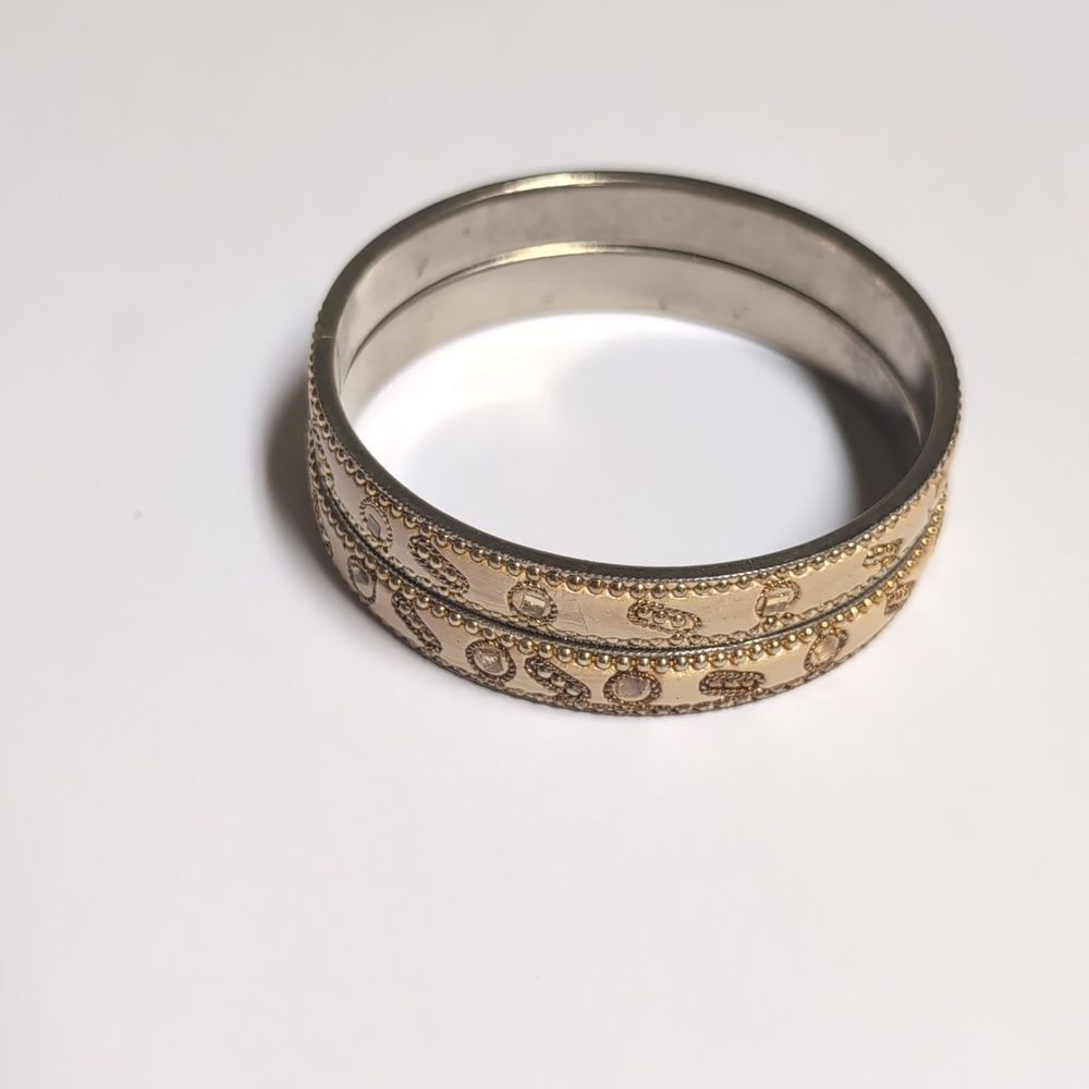 Set Of 2 Cream And Gold Studded Rhinestones Bangle Bracelets 6$